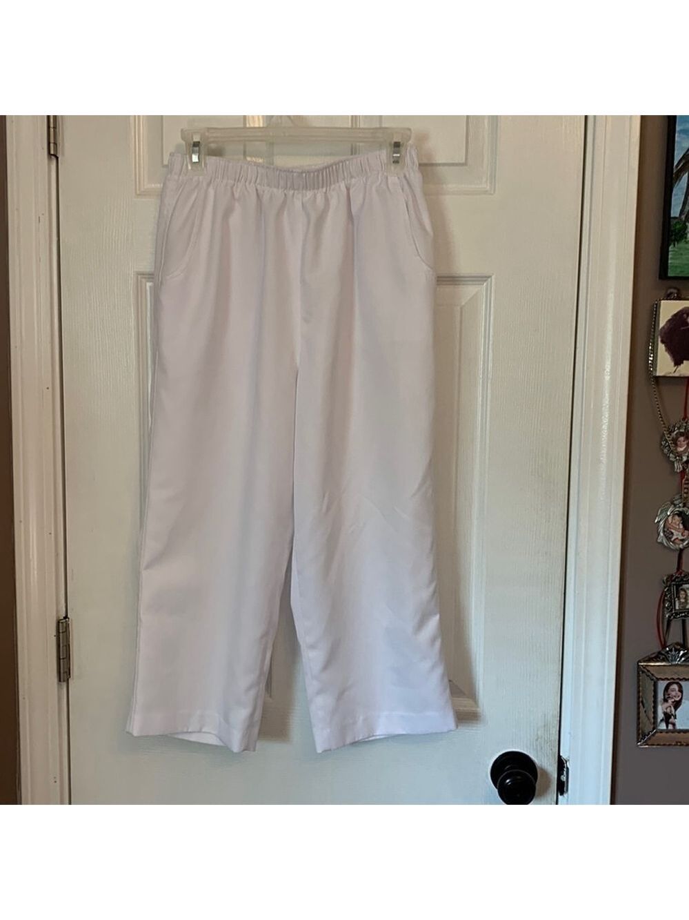 Simple white elastic waistband pants alia size 10